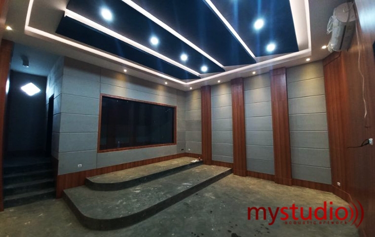 Mudah! Ini Cara Buat Bioskop Pribadi di Rumah